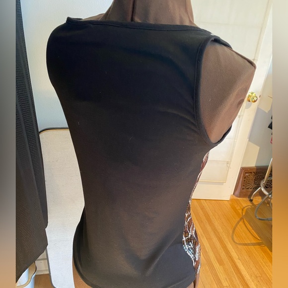 NWT Nygard shell . Size small . - Picture 2 of 10